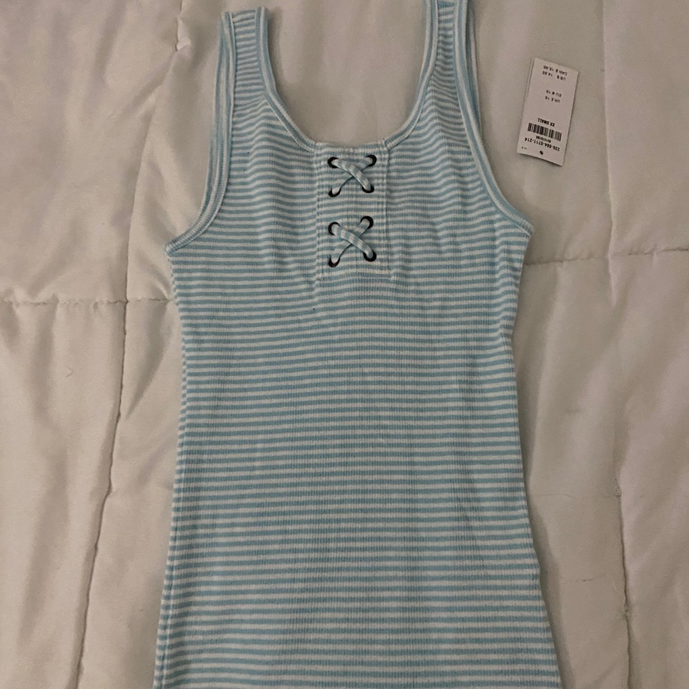 Hollister tank top shirt